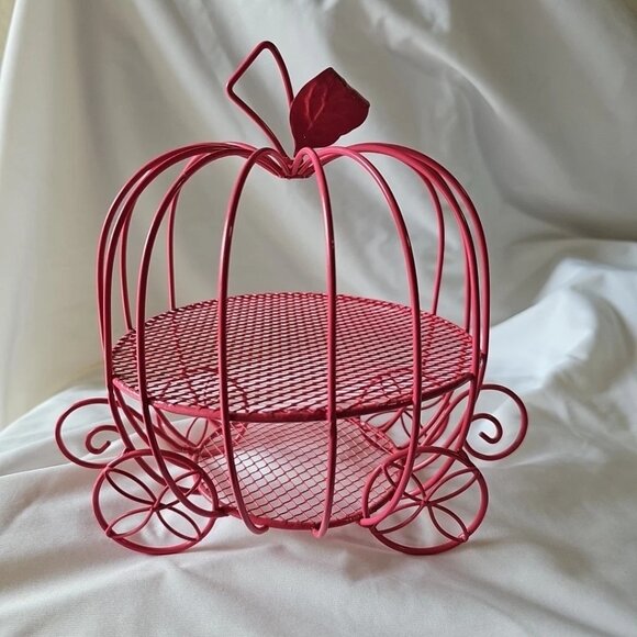 Cinderella Pink Wire Pumpkin Carriage Centerpiece With Center Shelf - Picture 1 of 8